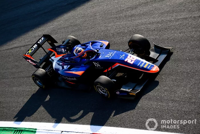 Clement Novalak, Carlin 