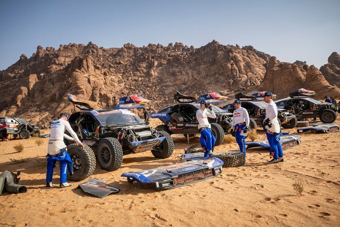 フォード M-スポーツ チームエリア