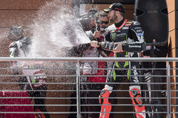 Podium : le vainqueur Jonathan Rea, Kawasaki Racing, le deuxième Marco Melandri, Ducati Team, le troisième Tom Sykes, Kawasaki Racing