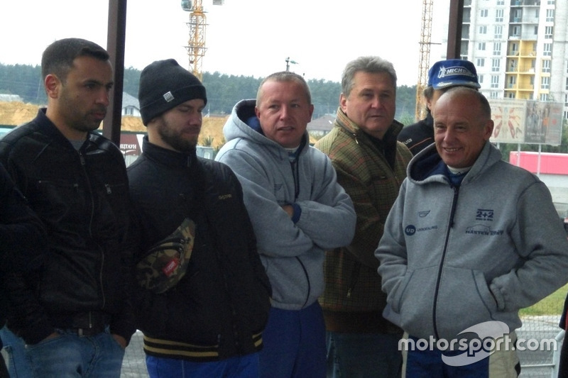 Брифінг: Валерій Шевельов, Євген Кошарук, Ігор Скуз, Ігор Крижановський, Олег Скуз