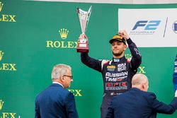 Podium: second place Luca Ghiotto, RUSSIAN TIME