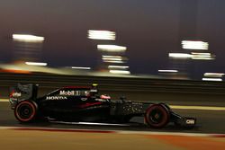 Jenson Button, McLaren MP4-31