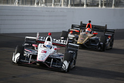 Джозеф Ньюгарден, Team Penske Chevrolet, Джеймс Хінчкліфф, Schmidt Peterson Motorsports Honda