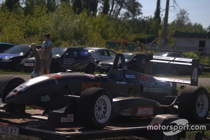 Dallara Дмитра Куршина