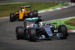 Льюис Хэмилтон, Mercedes AMG F1 W07 Hybrid
