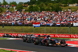 Carlos Sainz Jr, Scuderia Toro Rosso STR11