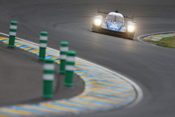 #36 Signatech Alpine A460: Густаво Менезес, Ніколя Лап'єрр, Стефан Рішельмі