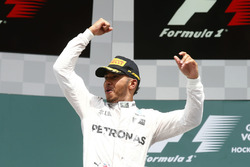 Podium: 1. Lewis Hamilton, Mercedes AMG F1
