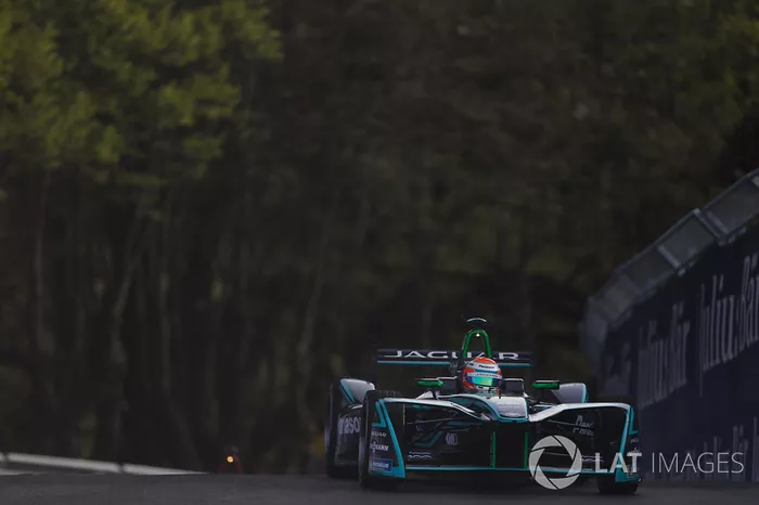Nelson Piquet Jr., Jaguar Racing