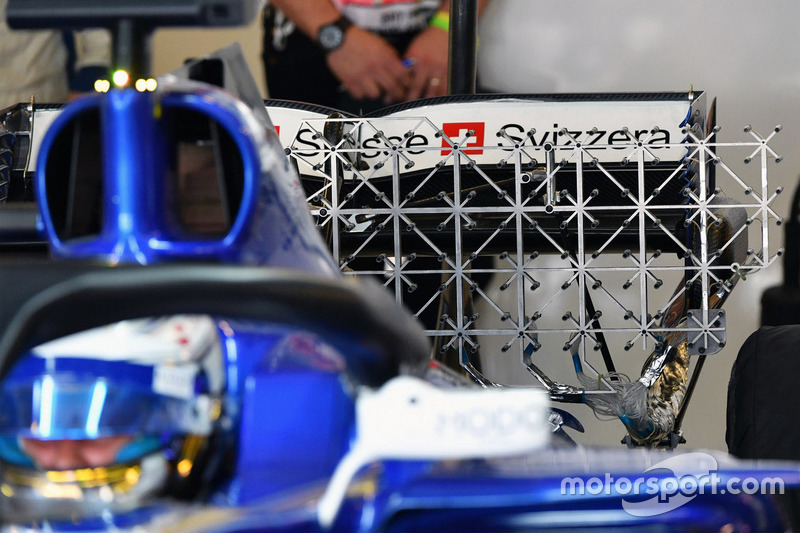 Marcus Ericsson, Sauber C36 and aero sensors on rear wing