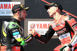 Podio: il vincitore della gara Marco Melandri, Aruba.it Racing-Ducati SBK Team, il secondo classificato Jonathan Rea, Kawasaki Racing