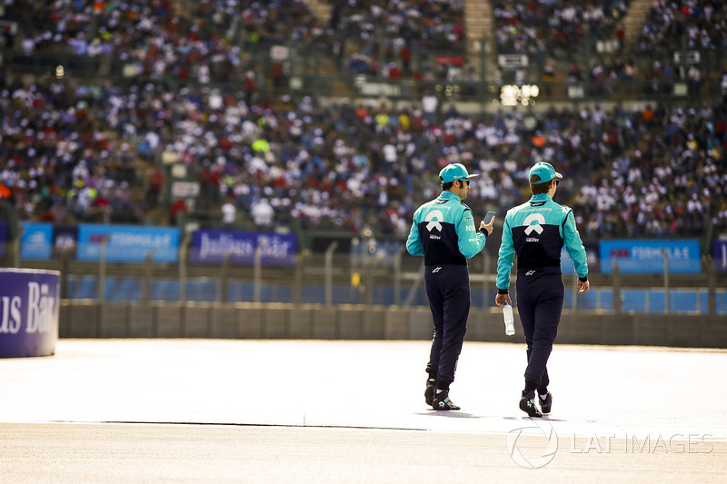 Luca Filippi, NIO Formula E Team, Oliver Turvey, NIO Formula E Team