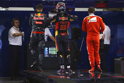 Daniil Kvyat, Red Bull Racing, Carlos Sainz Jr., Scuderia Toro Rosso y Sebastian Vettel, Ferrari