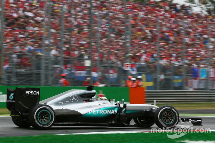 9º Lewis Hamilton, Mercedes AMG F1 W07; Monza 2016: 257,038 km/h