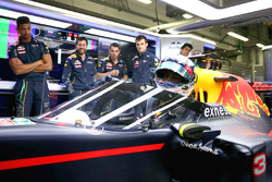 Daniel Ricciardo, Red Bull Racing RB12 mit dem Aeroscreen