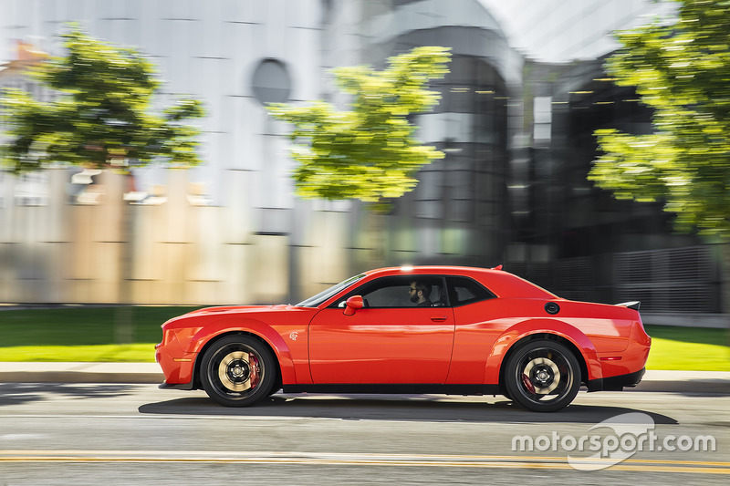 Dodge Challenger SRT Demon 2018