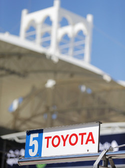 #5 Toyota Racing Toyota TS050 Hybrid: Sébastien Buemi, Kazuki Nakajima, Anthony Davidson