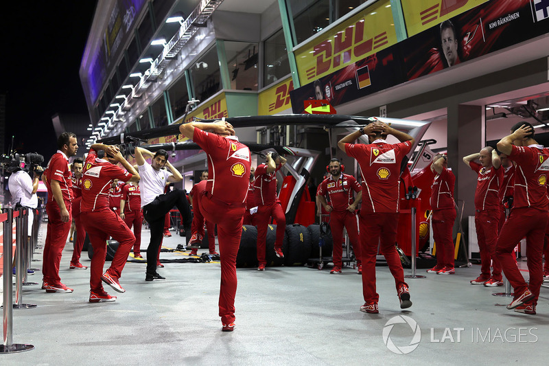 Ferrari mechanics warm up exercises