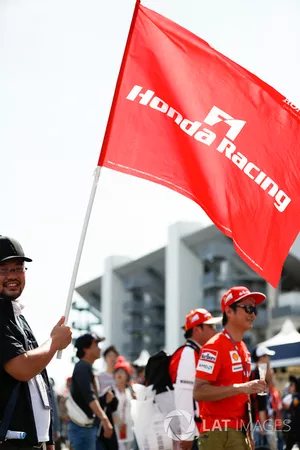A Honda flag