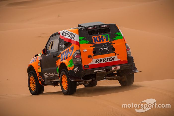 Isidre Esteve, J.M. Villalobos, KH-7 Rally Team