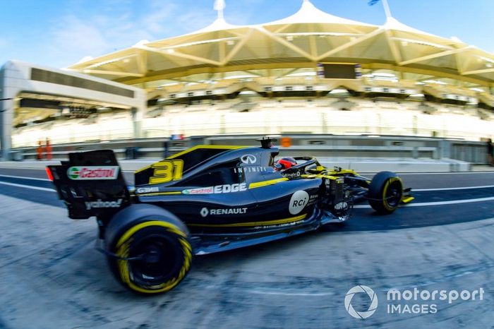 Esteban Ocon, Renault F1 Team R.S. 19