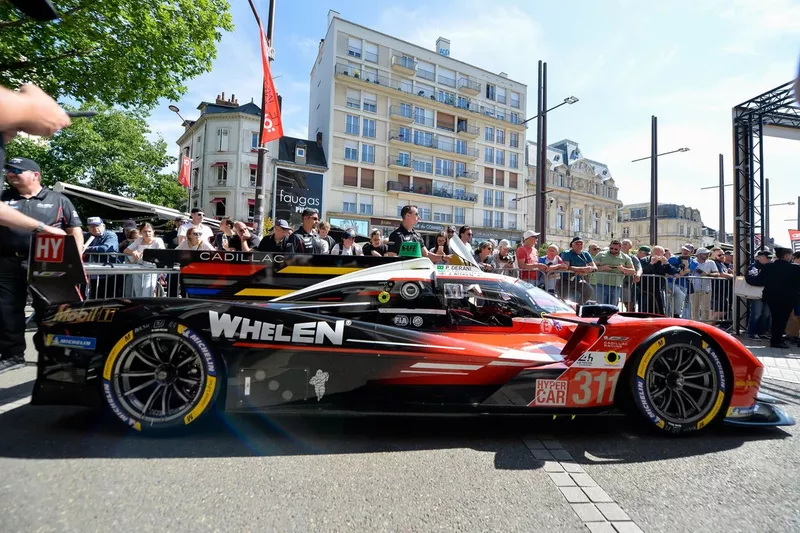 #311 Whelen Cadillac Racing Cadillac V-Series.R de Luis Felipe Derani, Jack Aitken, Felipe Drugovich