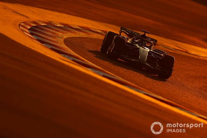 George Russell, Mercedes F1 W15 