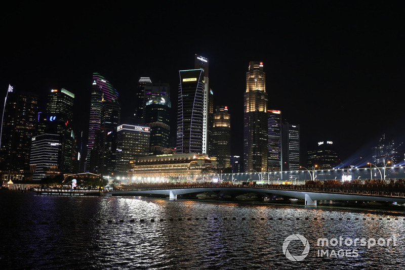 Gedung pencakar langit Singapura
