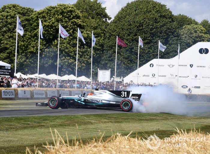 Mercedes -Benz F1 W08 Estaban Ocon