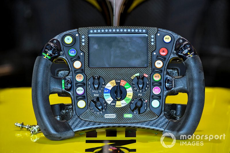 El volante del Renault R.S.19
