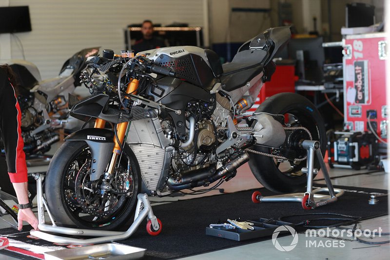 Ducati Paniagle V4 R, Aruba.it Racing-Ducati SBK Team