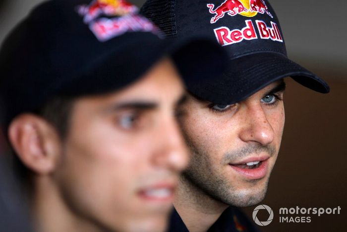 Sebastien Buemi, Toro Rosso, y Jaime Alguersuari, Toro Rosso
