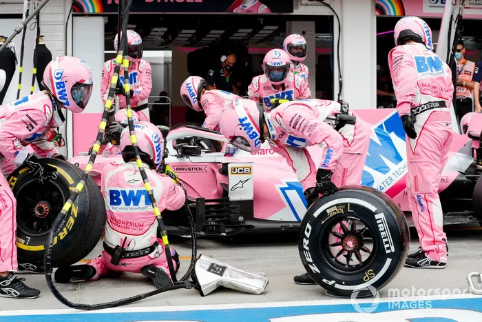 Lance Stroll, Racing Point RP20, pit stop