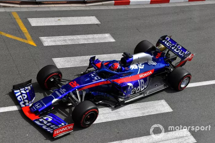 Daniil Kvyat, Toro Rosso STR14 