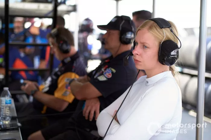 #57 Heinricher Racing w/Meyer Shank Racing Acura NSX GT3, GTD: Christina Nielsen