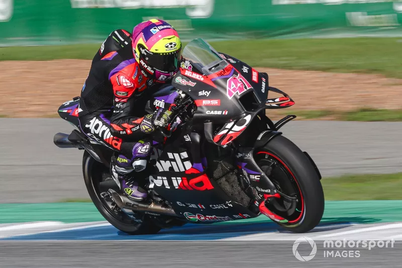 Aleix Espargaro, Aprilia Racing