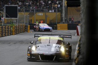 #991 Craft Bamboo Racing Porsche 911 GT3 R: Mathieu Jaminet