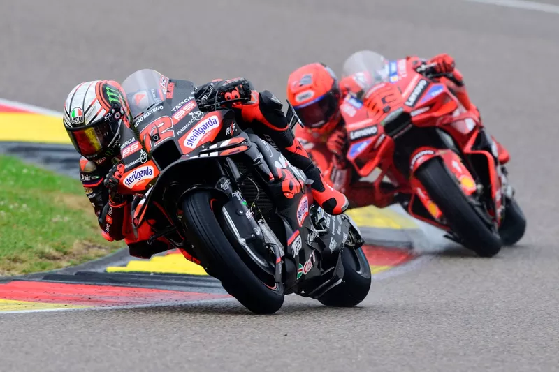 Marco Bezzecchi, Aprilia Racing