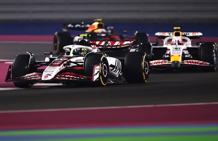 Liam Lawson, Racing Bulls Team, Oliver Bearman, Haas F1 Team, Yuki Tsunoda, Red Bull Racing Team