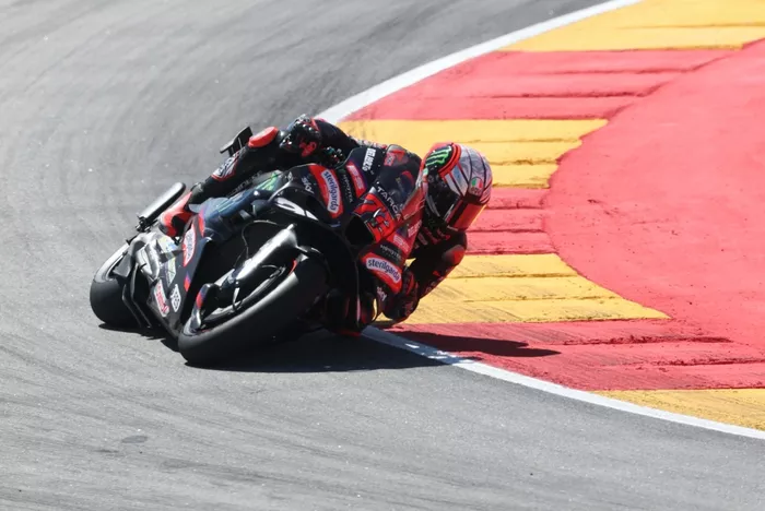 Marco Bezzecchi, Aprilia Racing