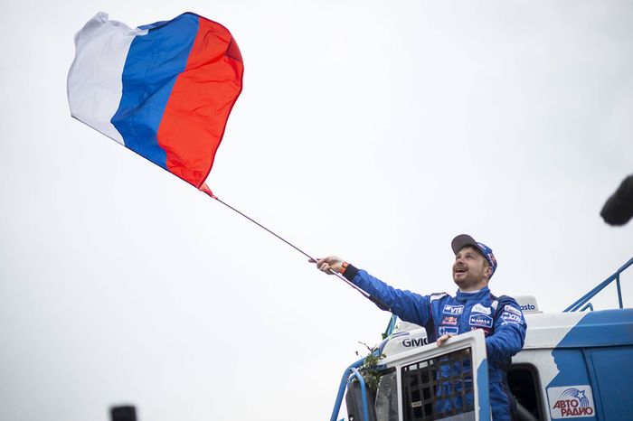 Truck winner Eduard Nikolaev, Team KAMAZ Master celebrates his win