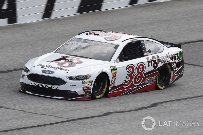 29. David Ragan, No. 38 Front Row Motorsports Ford Fusion