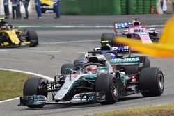 Le vainqueur Lewis Hamilton, Mercedes-AMG F1