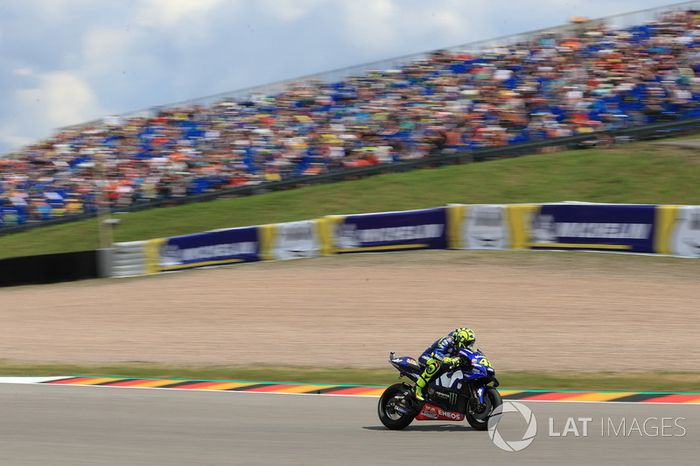 Valentino Rossi, Yamaha Factory Racing