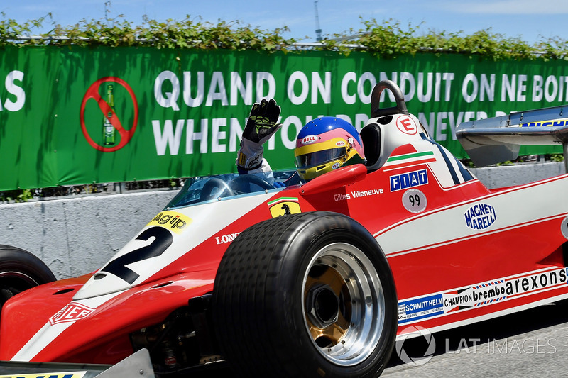 Jacques Villeneuve, conduce el Ferrari 312T3 en el cual su padre ganó el GP de Canadá de 1978