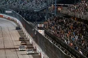 Race Winner Kevin Harvick, Stewart-Haas Racing, Ford Mustang