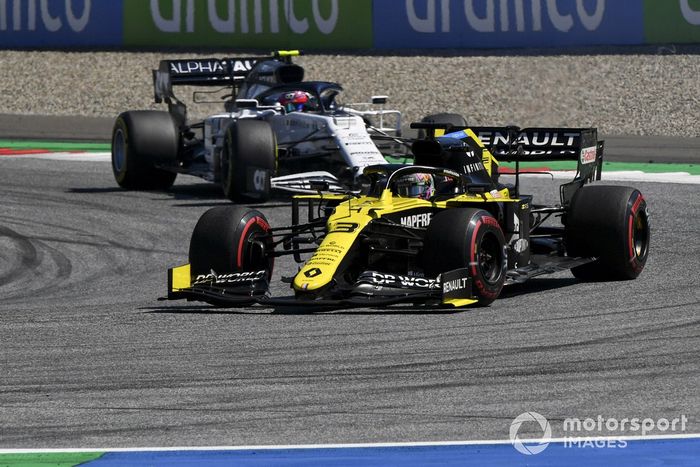 Daniel Ricciardo, Renault F1 Team R.S.20, Pierre Gasly, AlphaTauri AT01