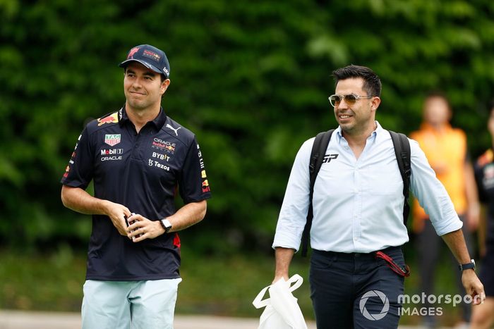 Sergio Pérez, Red Bull Racing, llega a la pista