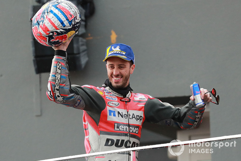 Подіум: переможець гонки Андреа Довіціозо, Ducati Team