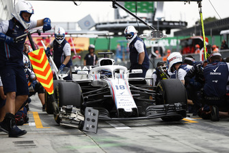 Lance Stroll, Williams FW41, pits